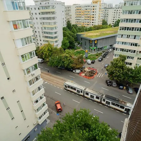 Cosmopolitan Comfort In * Bucharest